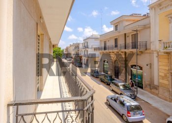 Balcone - Apartment Corso Vittorio Emanuele
 
14, Triggiano - photo 19