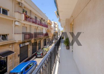 Balcone - Apartment Corso Vittorio Emanuele
 
14, Triggiano - photo 21