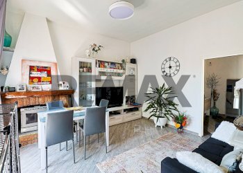 Sala da pranzo - Semi-detached house Via Nosè
 
4, Gavirate - photo 4