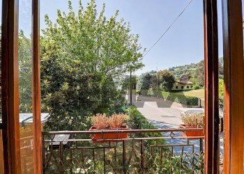 Balcone - Semi-detached house Via Nosè
 
4, Gavirate - photo 6
