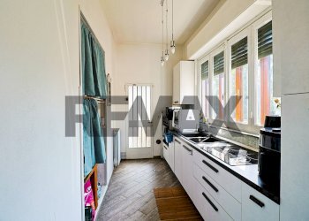 Cucina - Semi-detached house Via Nosè
 
4, Gavirate - photo 7