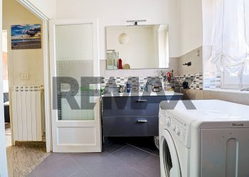 Bagno - Semi-detached house Via Nosè
 
4, Gavirate - photo 14