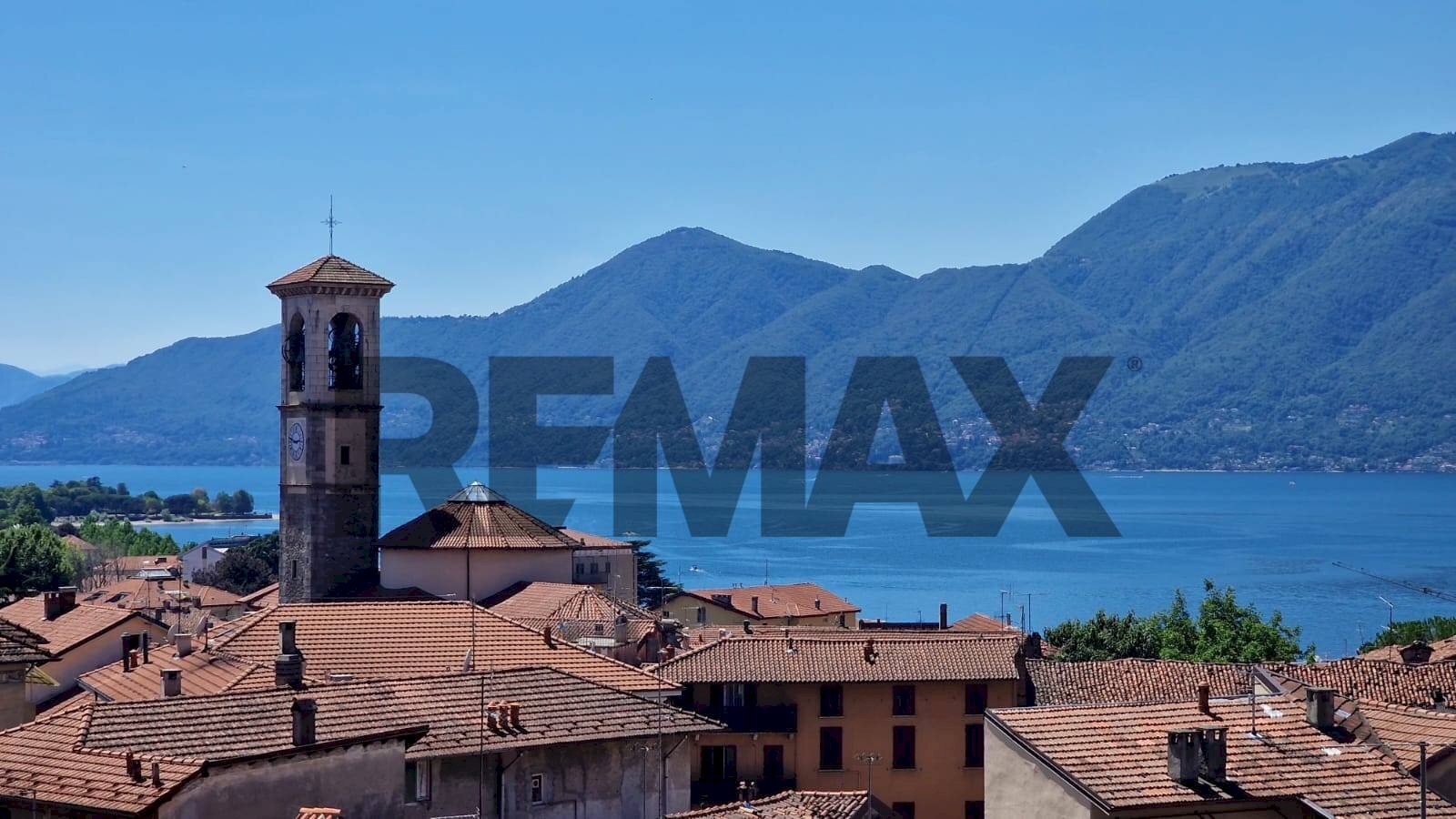 Vista delle montagne - Semi-detached house Via Lugano
 
16, Luino - photo 1