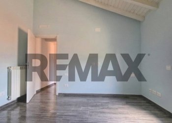 Stanza vuota - Semi-detached house Via Lugano
 
16, Luino - photo 19