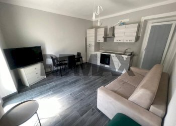 Soggiorno - Two-room apartment Via Treves
 
18, Vergiate - photo 4