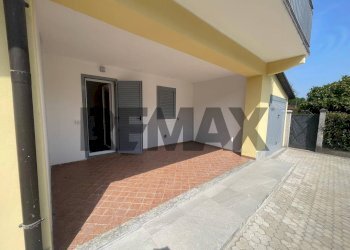 Terrazza - Two-room apartment Via Treves
 
18, Vergiate - photo 5