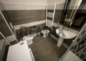 Bagno - Two-room apartment Via Treves
 
18, Vergiate - photo 7