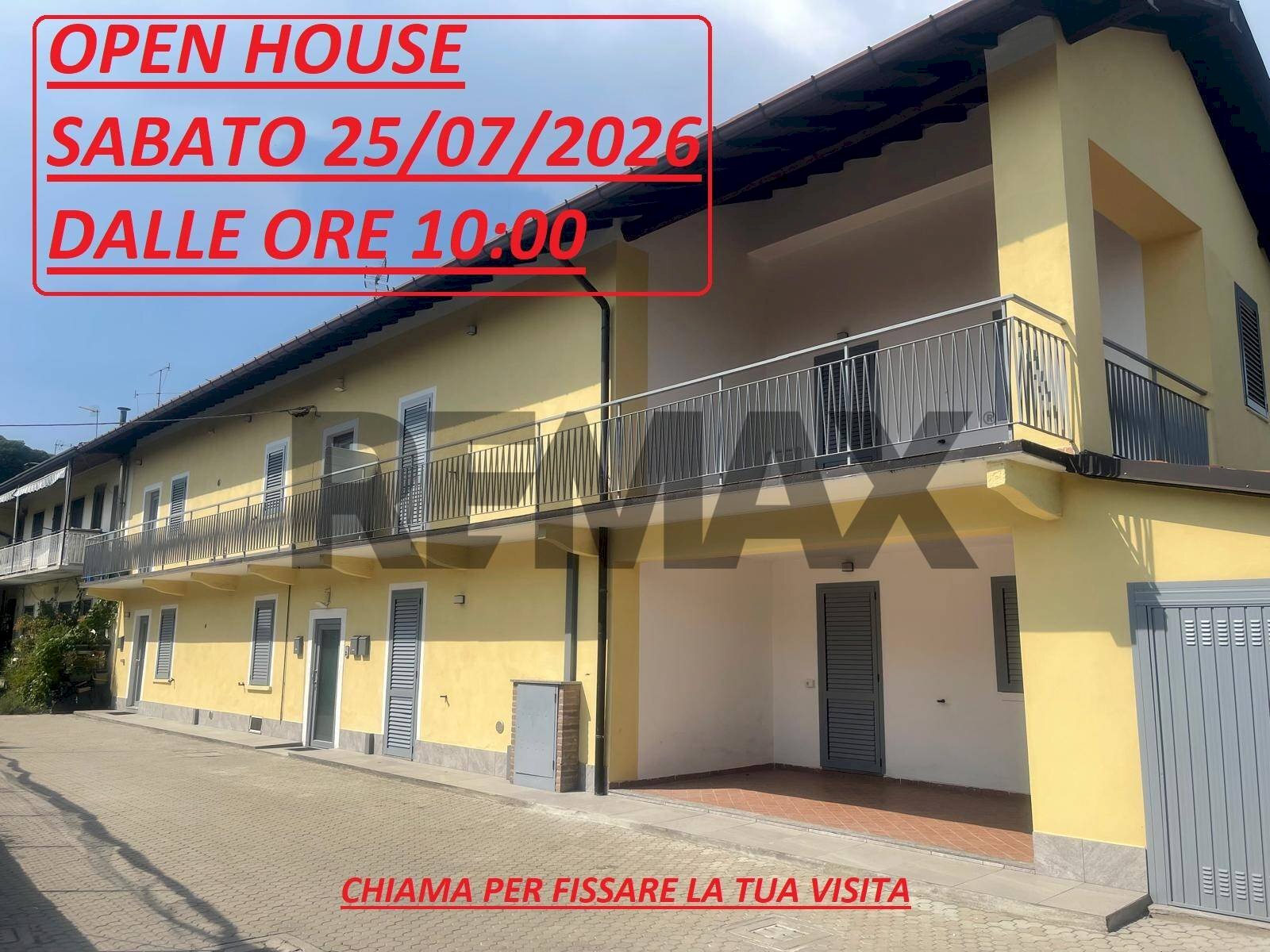 Edificio all\'aperto - Two-room apartment Via Treves
 
18, Vergiate - photo 1