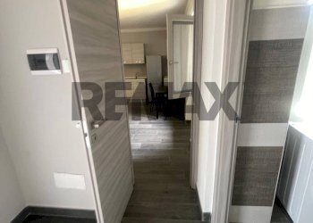 Hall / corridoio - Two-room apartment Via Treves
 
18, Vergiate - photo 5