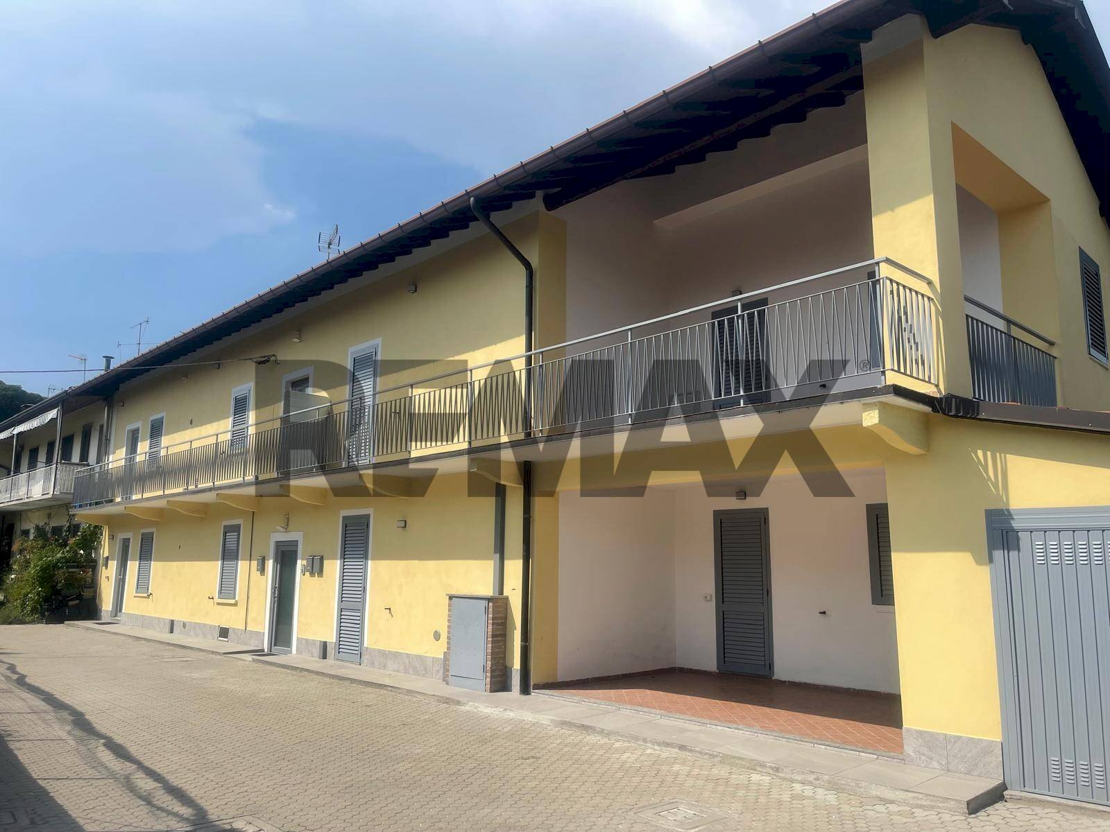 Casa all\'aperto - Bilocale Via Treves
18, Vergiate - foto 2