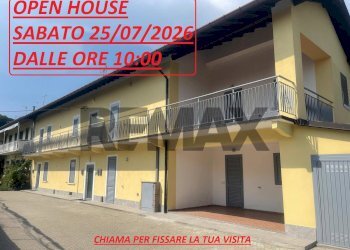 Edificio all\'aperto - Two-room apartment Via Treves
 
18, Vergiate - photo 1