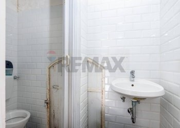 Bagno - Commercial Premises LARGO LOLLI
3/4, Mentana - photo 13