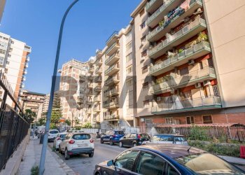 Edificio all\'aperto - Box Via Val Di Mazara
 
41-s1, Palermo - foto 15