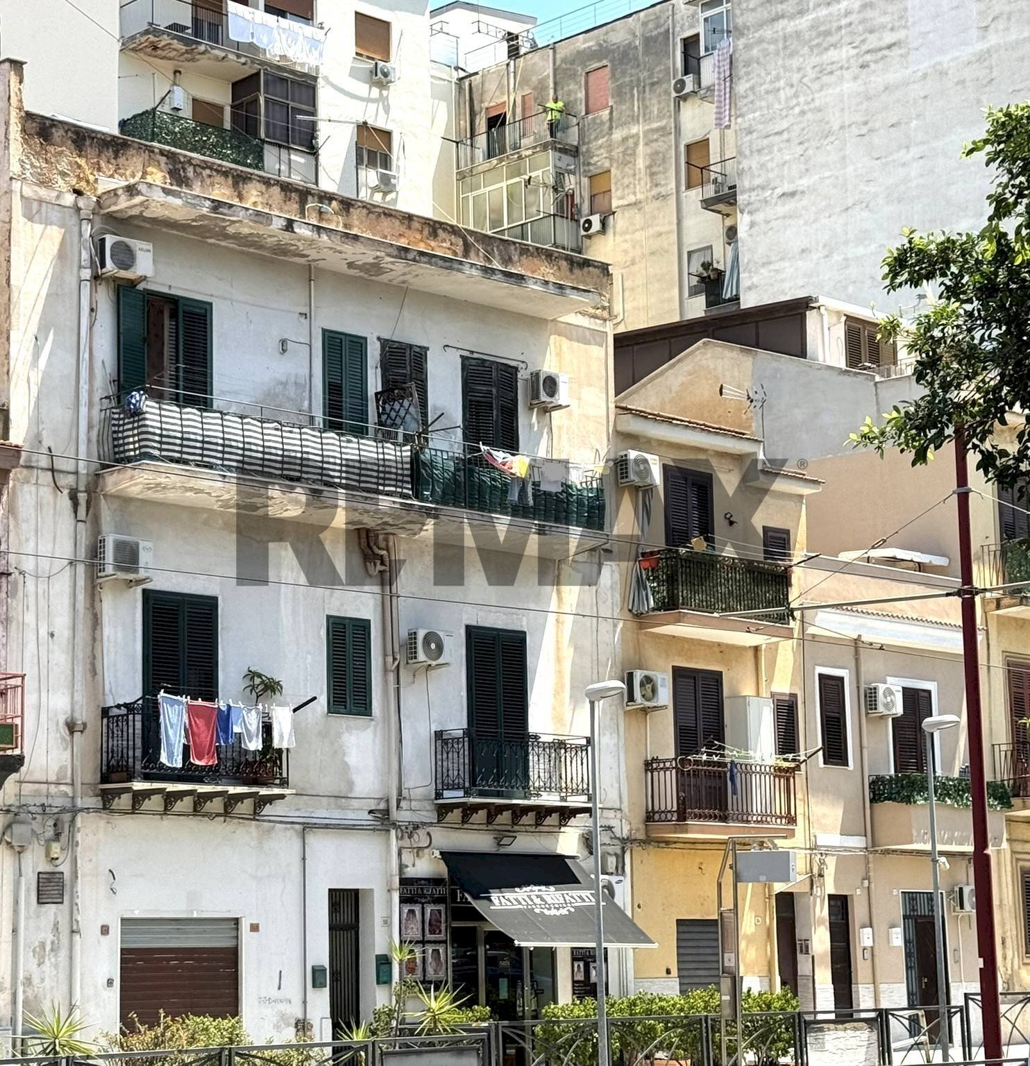Edificio all\'aperto - Bilocale Corso Dei Mille
 
550, Palermo - foto 1