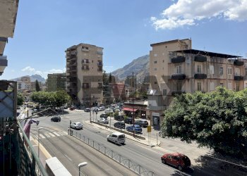 Edificio all\'aperto - Bilocale Corso Dei Mille
 
550, Palermo - foto 15
