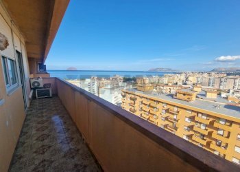 Balcone - Appartamento Via Maresciallo Guglielmo Pecori Giraldi
 
26, Palermo - foto 3