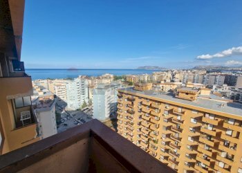 Balcone - Appartamento Via Maresciallo Guglielmo Pecori Giraldi
 
26, Palermo - foto 33