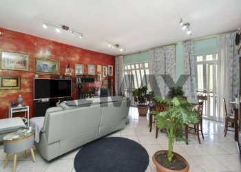 Sala da pranzo - Appartamento Villaggio Sant'agata Zona A
 
21, Catania - foto 1