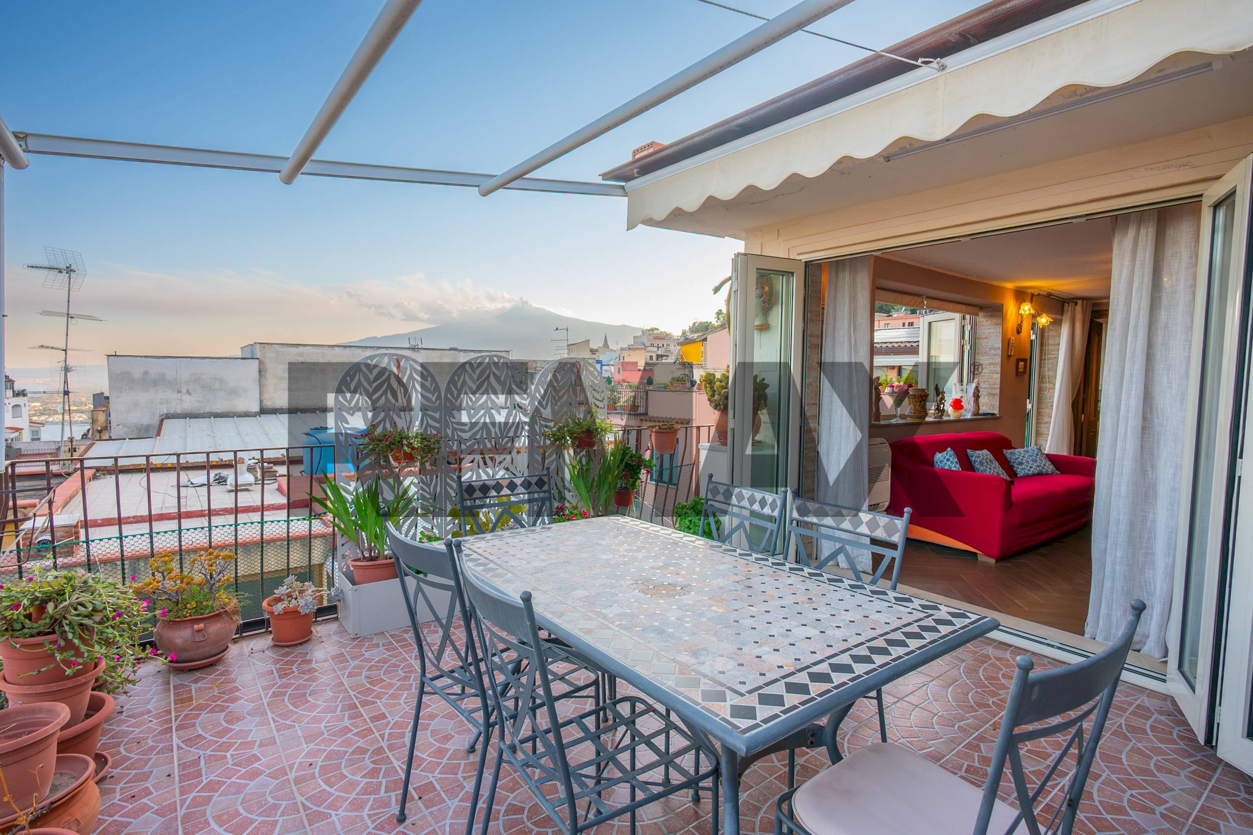 Terrazza - Apartment Via Timoleone
 
13, Taormina - photo 1