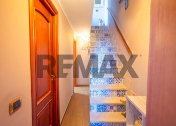 Scale - Apartment Via Timoleone
 
13, Taormina - photo 16