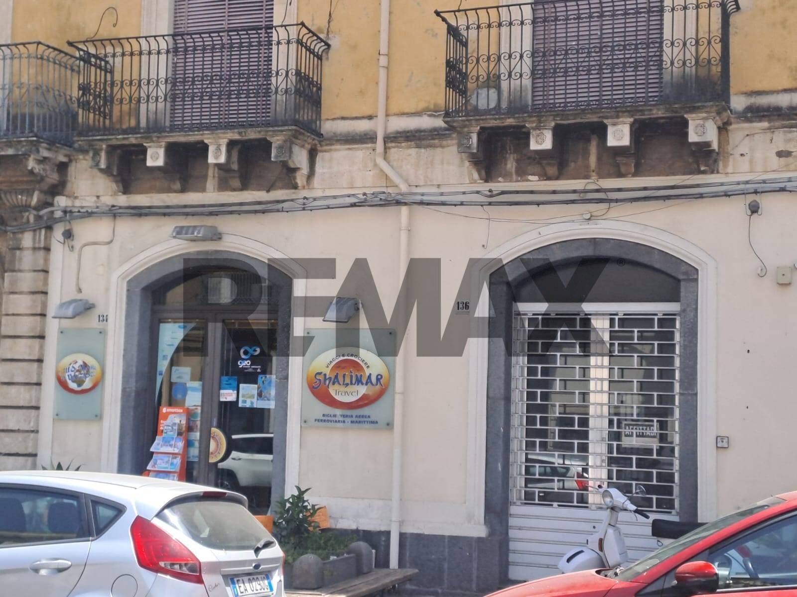 Edificio all\'aperto - Commercial Activity Via Callipoli
 
134, Giarre - photo 1