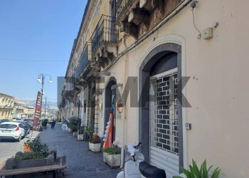 Edificio all\'aperto - Commercial Premises Via Callipoli
136, Giarre - photo 7