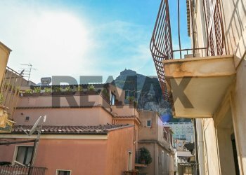 Edificio all\'aperto - Three-room apartment Via Timoleone
 
11, Taormina - photo 11