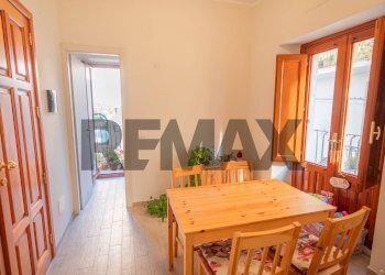 Sala da pranzo - Three-room apartment Via Timoleone
 
11, Taormina - photo 22