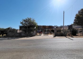 Edificio all\'aperto - Terreno agricolo SP18
snc, Custonaci - foto 17
