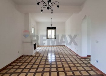Stanza vuota - Casa semi indipendente VILLAGGIO DELLE CONCHIGLIE
 
16, Augusta - foto 16