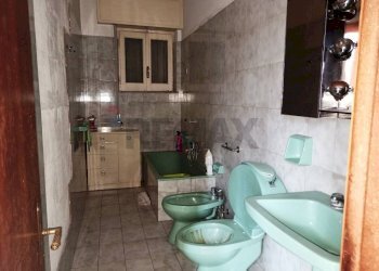 Bagno - Apartment Via Consolazione
 
32, Aci Catena - photo 16
