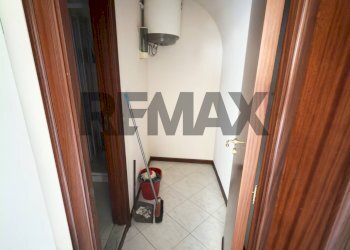 Hall / corridoio - Semi-detached house Via Santa Margherita
 
5, Paterno - photo 8