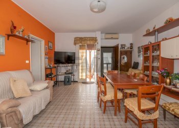 Sala da pranzo - Independent house Via Carlo Goldoni
 
16, Grammichele - photo 1