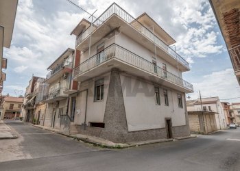Edificio all\'aperto - Independent house Via Carlo Goldoni
 
16, Grammichele - photo 2