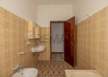 Bagno - Independent house Via Carlo Goldoni
 
16, Grammichele - photo 33