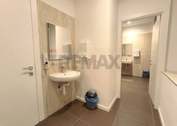 Bagno - Ufficio Via San Nicolo'
7, Trieste - foto 14