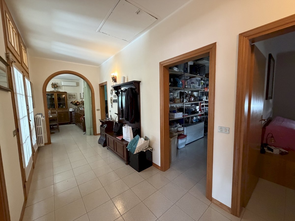 Independent house Ravenna - photo 1