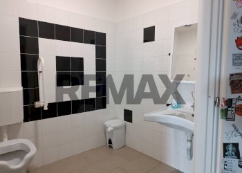 Bagno - Locale Commerciale lungomare delle meduse
131, Pomezia - foto 5