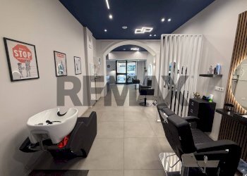 Hall / corridoio - Commercial Activity Via Luigi Cibrario
4, Torino - photo 23