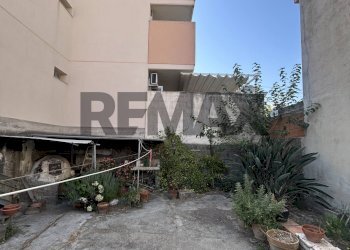 Edificio all\'aperto - Independent house corso umberto i
 
215, Nizza di Sicilia - photo 3