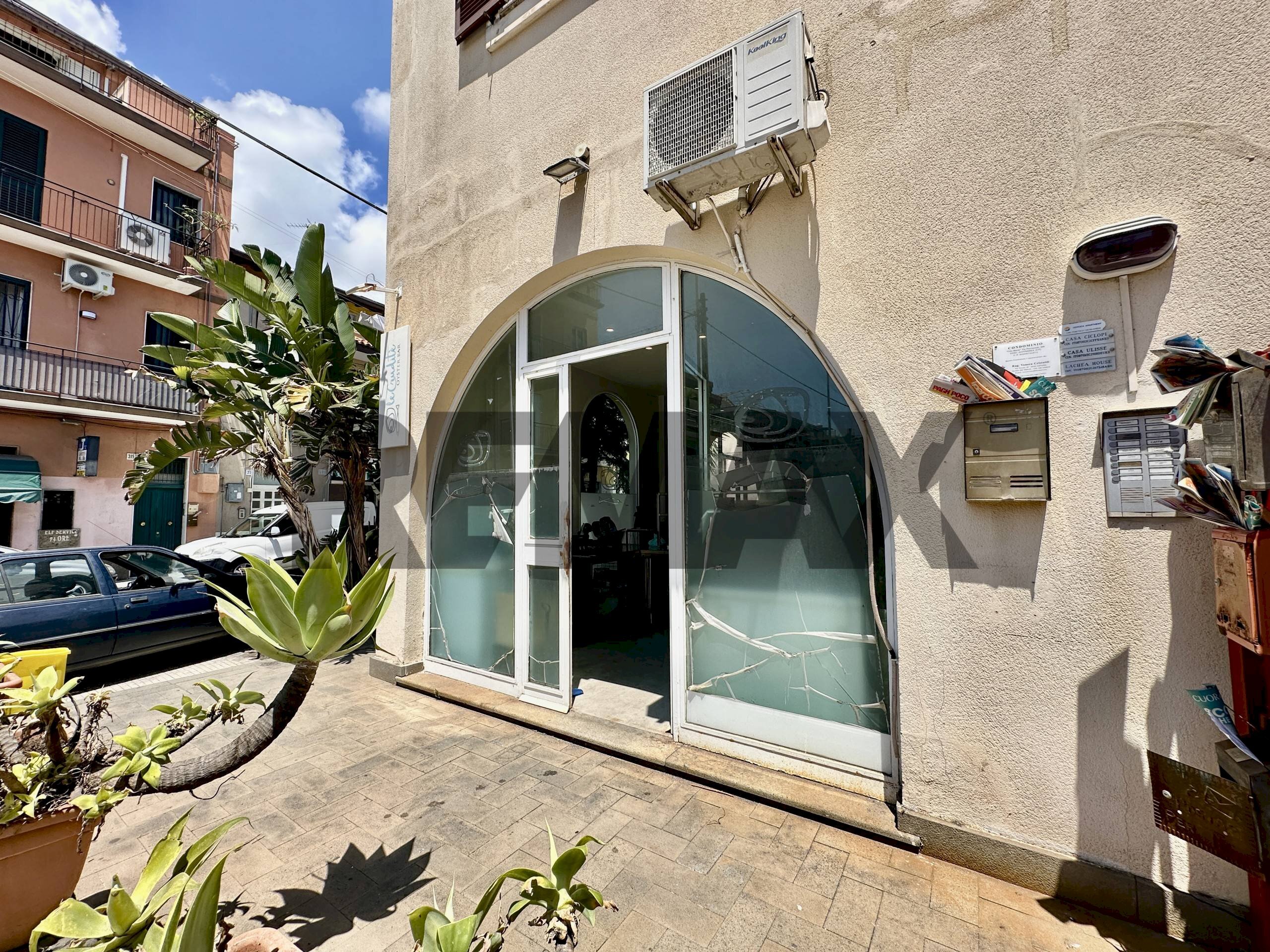 Terrazza - Commercial Premises VIA PROVINCIALE 396
396, Aci Castello - photo 3