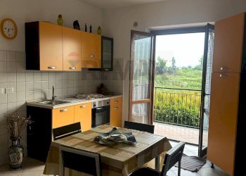 Sala da pranzo - Bilocale VIA CARRATA
 
7, Mascali - foto 3