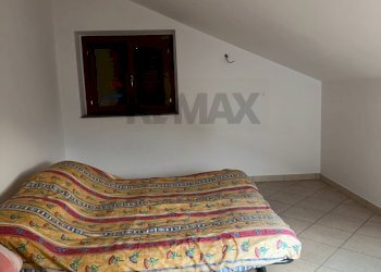Camera / camera da letto - Bilocale VIA CARRATA
 
7, Mascali - foto 11