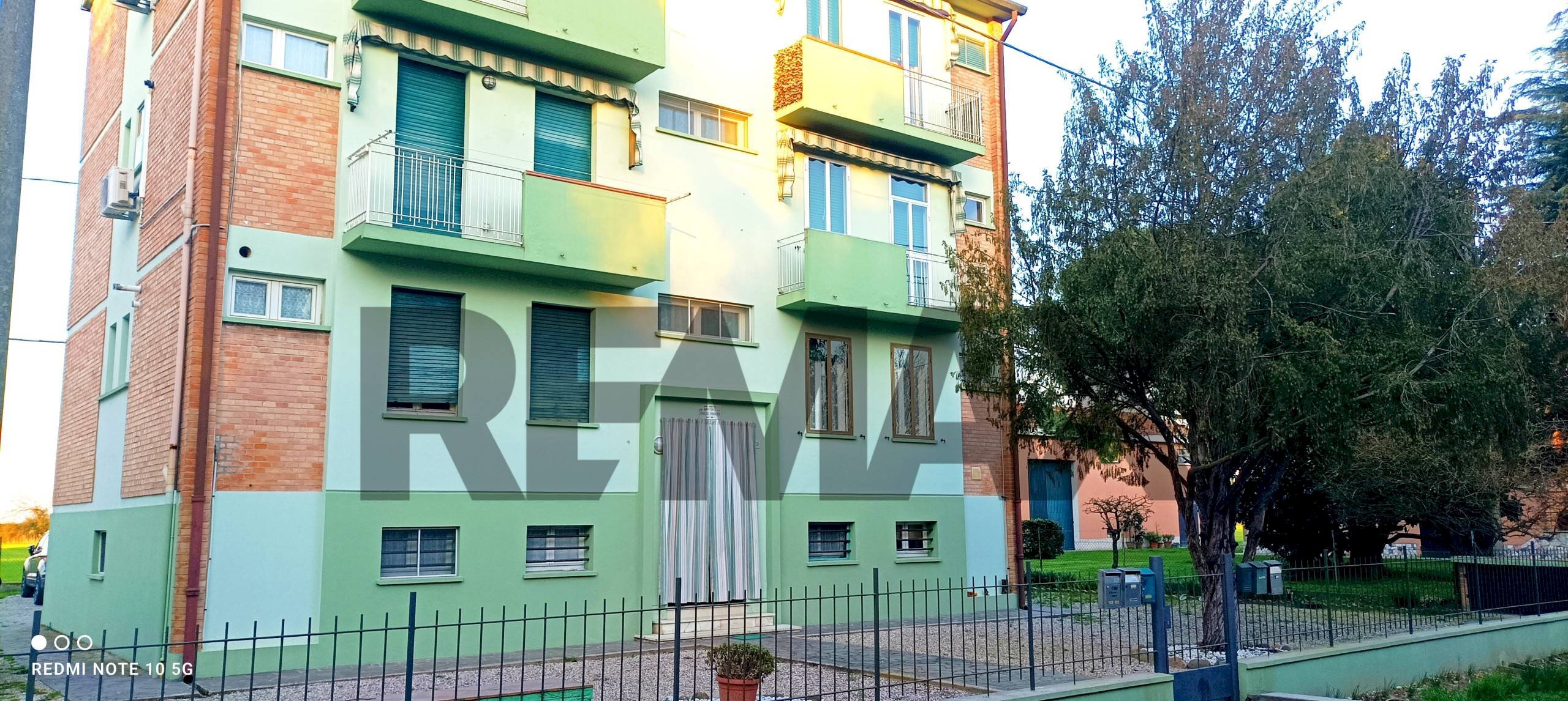 Edificio all\'aperto - Three-room apartment Via Del Vescovo
103, Ferrara - photo 2