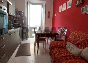 Sala da pranzo - Four-room apartment Via donizetti
 
6, Piombino - photo 8