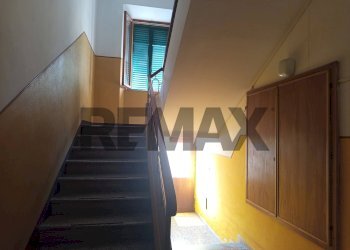 Scale - Four-room apartment Via donizetti
 
6, Piombino - photo 21