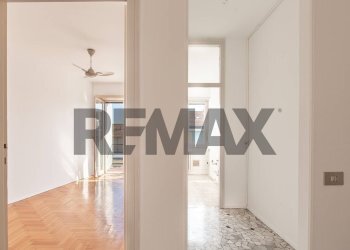 Stanza vuota - Bilocale Via Luigi Canonica
 
64, Milano - foto 18