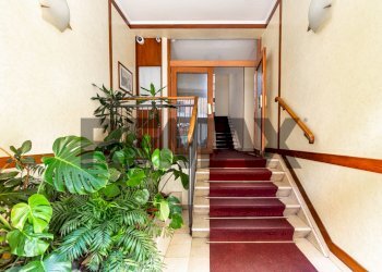 Ricezione / Lobby - Bilocale Via Luigi Canonica
 
64, Milano - foto 25