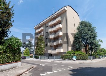 Edificio all\'aperto - Four-room apartment Via inghilterra
 
2, Carpi - photo 3
