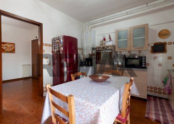 Sala da pranzo - Four-room apartment Via inghilterra
 
2, Carpi - photo 9